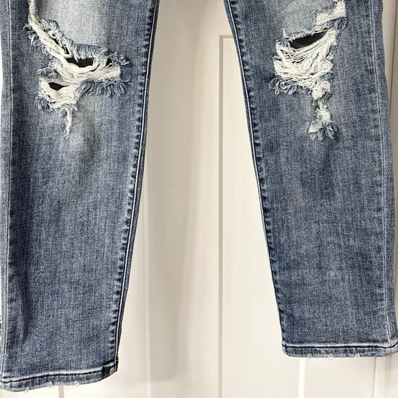 Judy Blue High Waist Destroy Cuffed Boyfriend Fit Denim Jeans Size 11/30 - Picture 6 of 13